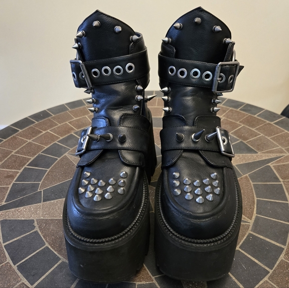 Widow Dolls Kill Punk Paradox Spiked Platform Booties - Picture 3 of 14
